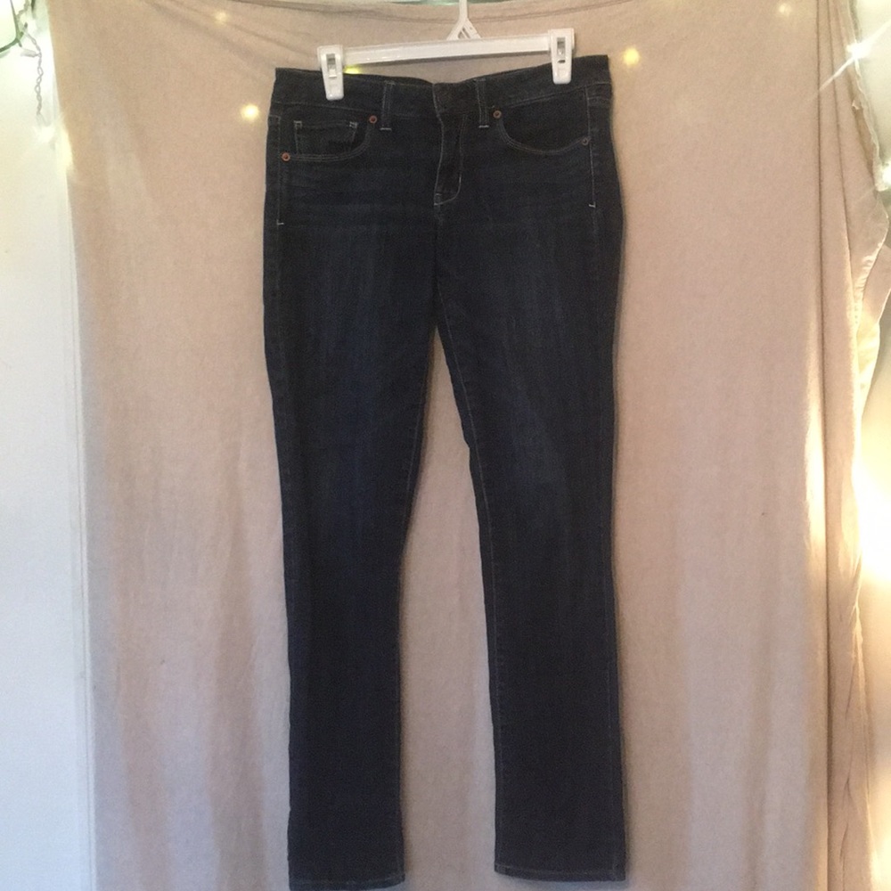 Sz 8 American Eagle skinny jean